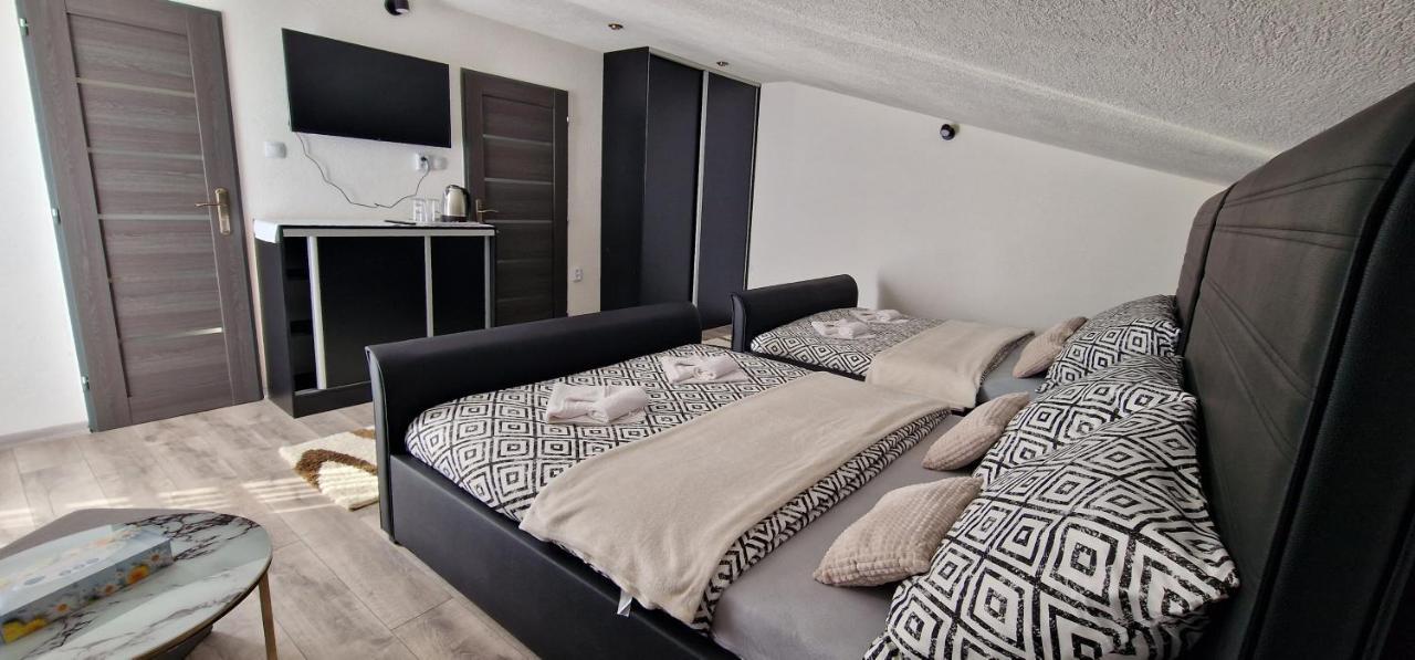 Privat Alenka Apartment Vazec ภายนอก รูปภาพ